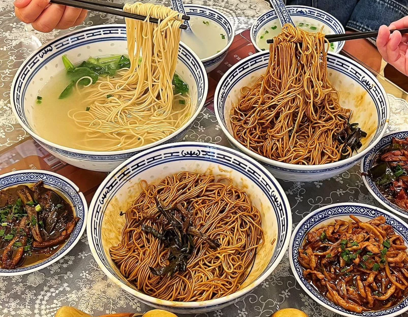 里面·大众饮食店 - 上海市旅游 1