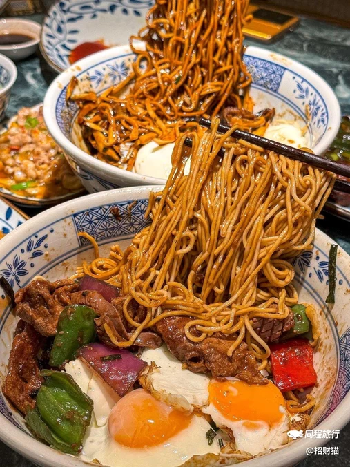 上海小南国(正大店) - 上海市旅游