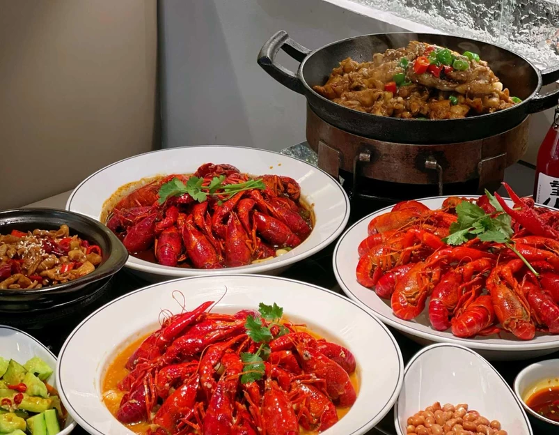 望江门小龙虾·靓虾(西湖总店) - 杭州市旅游 1