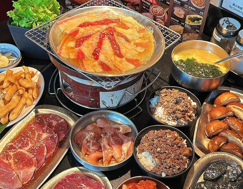 大馥·炭火烧肉酒场(中航城店) - 深圳市旅游 1