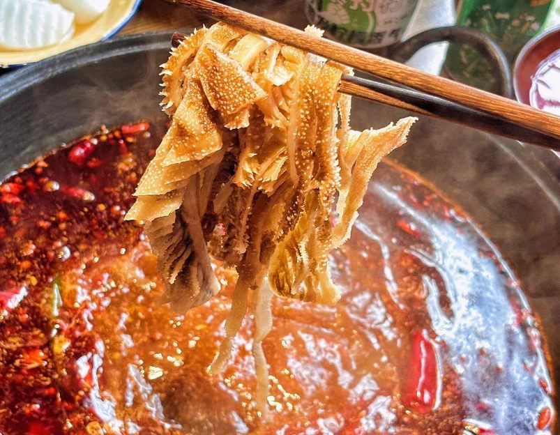 七张桌·重庆老火锅 - 青岛市旅游 1
