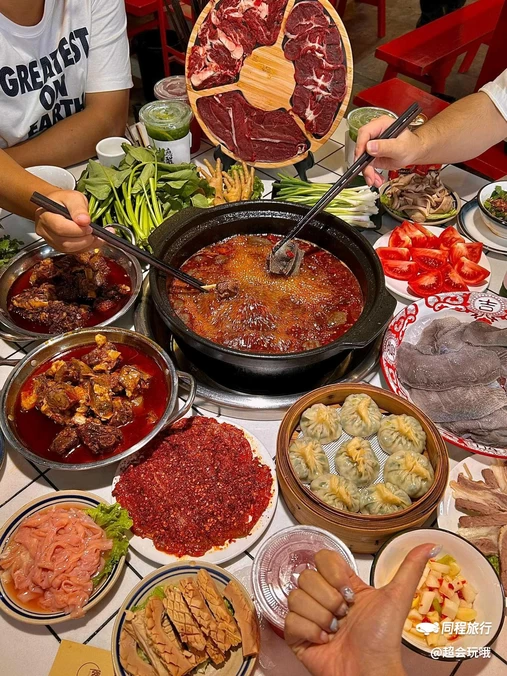 犟牛牛排火锅(钱江美域店) - 成都市旅游