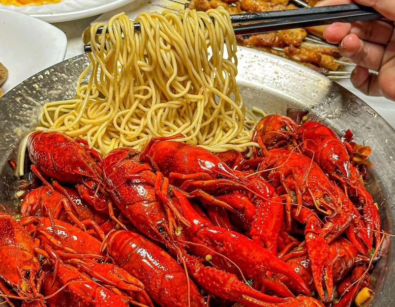 第五季大排档·龙虾·烧烤·羊蝎子·(江北店) - 南京市旅游 1
