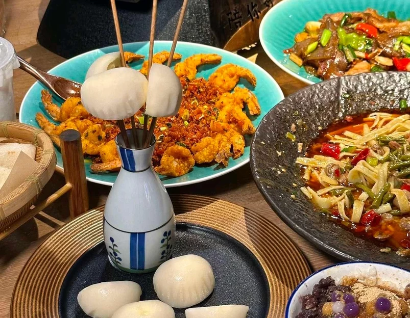 遇东岚·重庆渝东南菜(金沙天街店) - 重庆市旅游 1