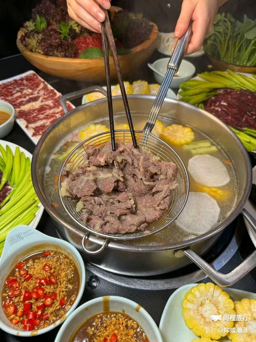 二刀潮牛(重庆光环购物公园店) - 重庆市旅游