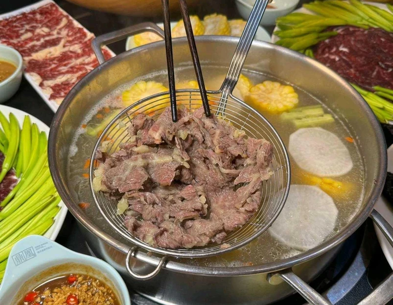 二刀潮牛(重庆光环购物公园店) - 重庆市旅游 1