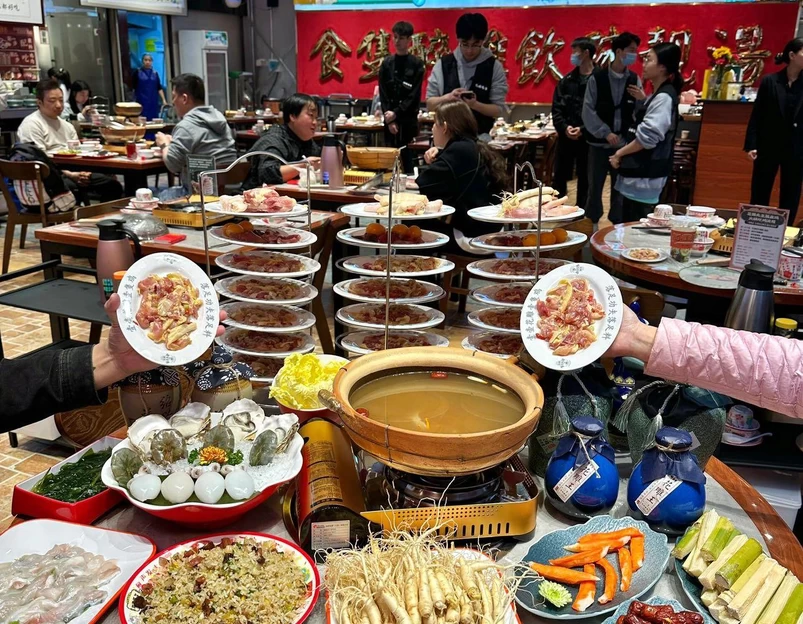 花雕先生·脆皮醉鸡煲(南山店) - 深圳市旅游 1