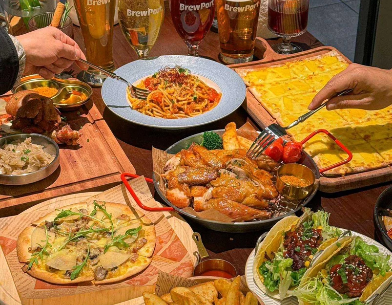 埠口精酿西餐吧BREWPORT BISTRO(启元店) - 重庆市旅游 1