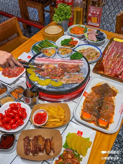 么肆烤肉·中式自助·烤肉大排档(光谷步行街店) - 武汉市旅游