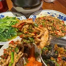 陈队长·生产队饭庄(江汉路总店) - 武汉市旅游 缩略图 1