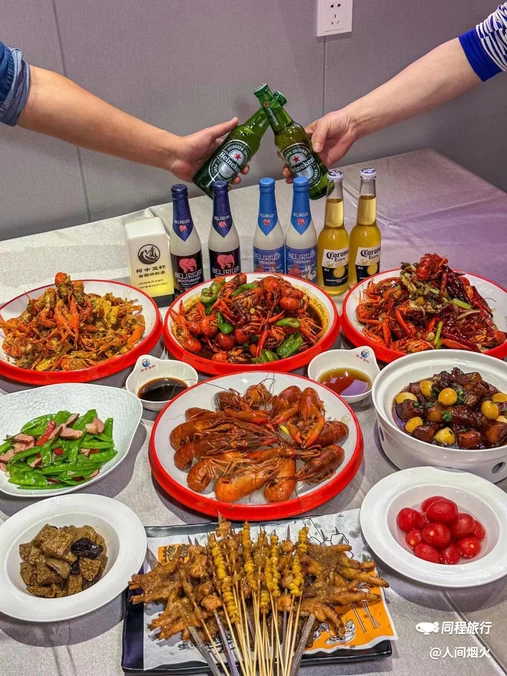 阿木龙虾·融合菜(上海旗舰店) - 上海市旅游