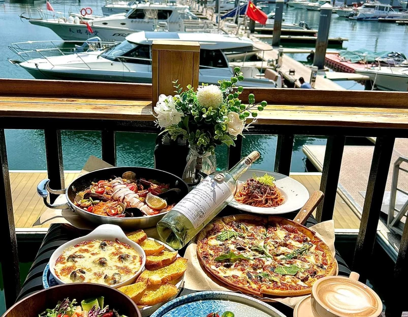 lucca卢卡西餐(银海店) - 青岛市旅游 1