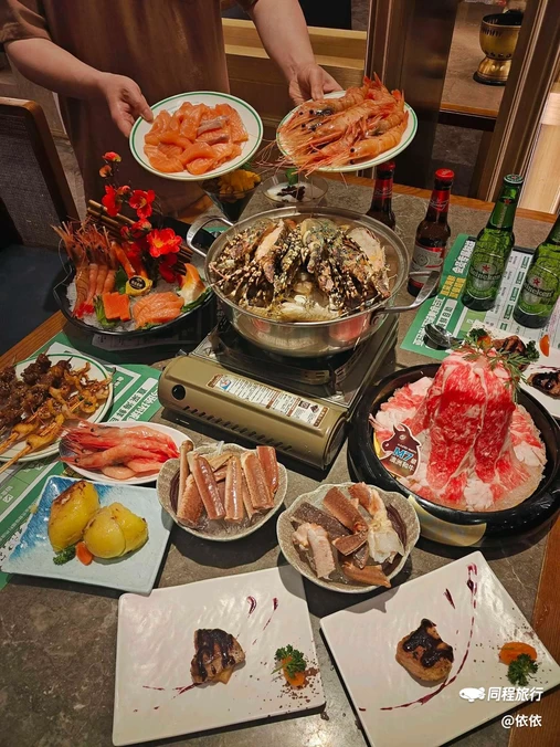亚马逊环球美食百汇(长宁来福士店) - 上海市旅游