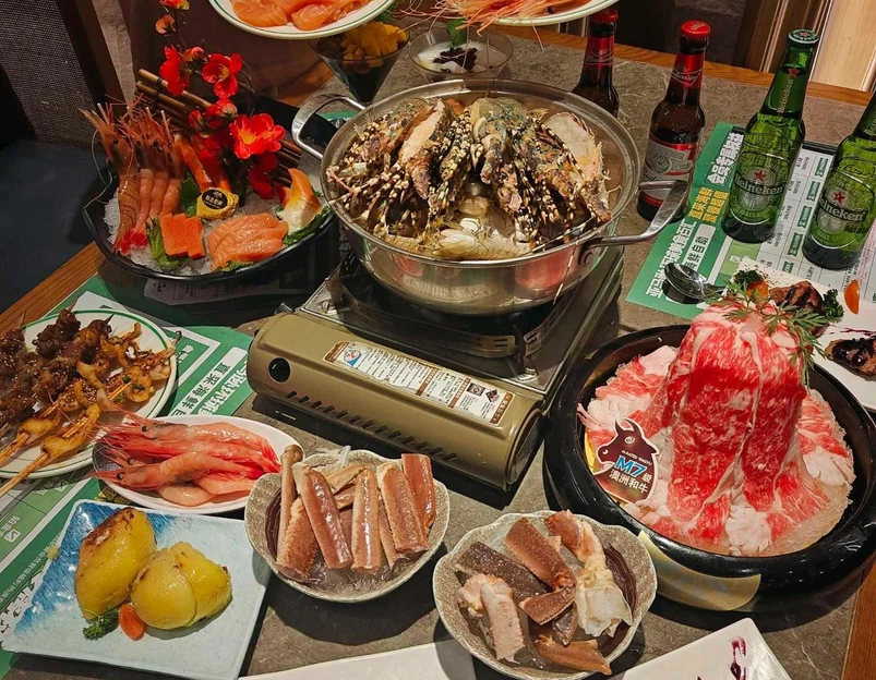 亚马逊环球美食百汇(长宁来福士店) - 上海市旅游 1