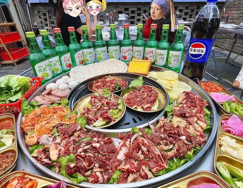 三肥七瘦·鲜切烤牛肉(白石洲店) - 深圳市旅游 1