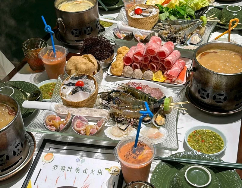 Thai Basil罗勒叶泰式餐厅(时代天街店) - 重庆市旅游 1