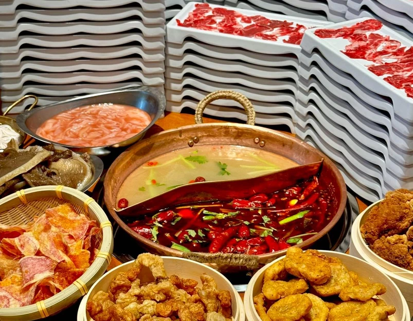 潇贰娘云南酸菜自助牛肉火锅(下沙宝龙店) - 杭州市旅游 1