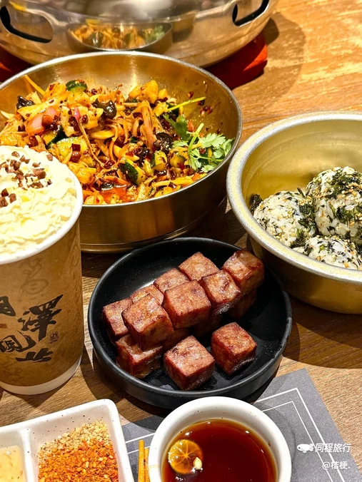 明泽观止·烤肉馆(宝龙店) - 盐城市旅游