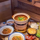 乜野捞面·炭炉鸡煲(创想店) - 珠海市旅游 缩略图 1