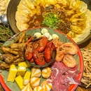 小媳妇地锅鸡·盱眙龙虾(长白街店) - 南京市旅游 缩略图 1