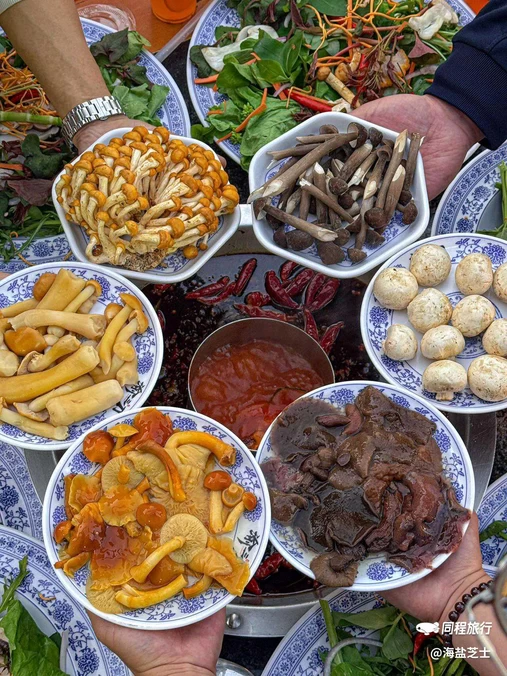 渝三刀老火锅(总店) - 重庆市旅游