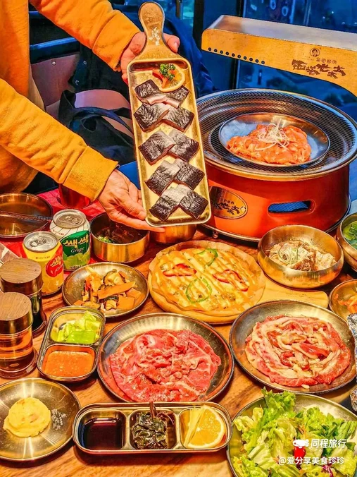 西塔老太太泥炉烤肉(井亭天地店) - 上海市旅游