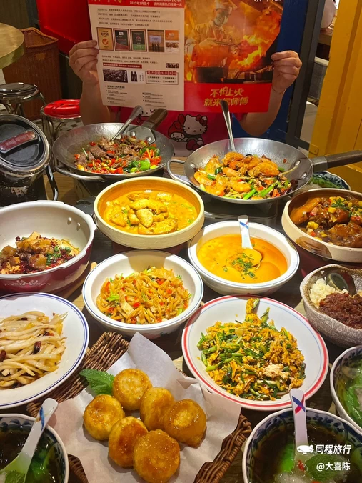 侯师傅热炒(湖滨银泰店) - 杭州市旅游