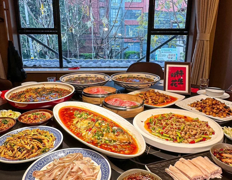 甘亲家自贡菜(东郊记忆店) - 成都市旅游 1