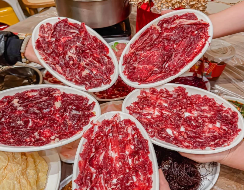 宽馬记·热鲜牛肉海鲜火锅(全国首店) - 杭州市旅游 1