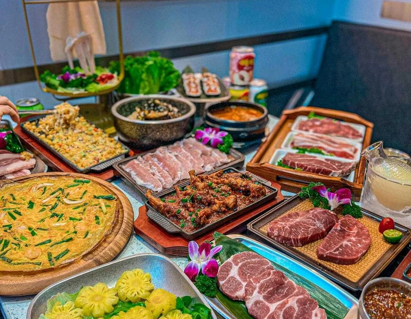 炙酙·山葵烤肉(瑞鼎城店) - 昆明市旅游 1