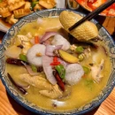 越英核桃酒(城站火车站店) - 杭州市旅游 缩略图 4