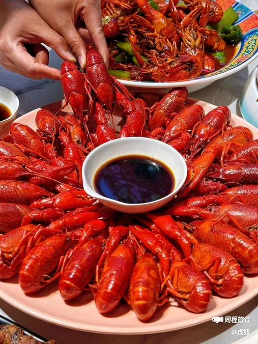 虾乐园·龙虾烧烤·外摆区(高行店) - 上海市旅游
