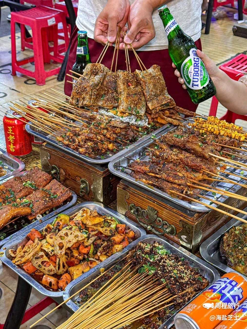 小张烧烤(汽博总店) - 重庆市旅游