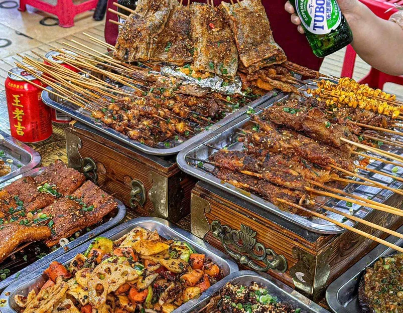 小张烧烤(汽博总店) - 重庆市旅游 1