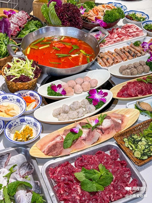 王奋斗贵州酸汤牛肉火锅(合生汇店) - 北京市旅游