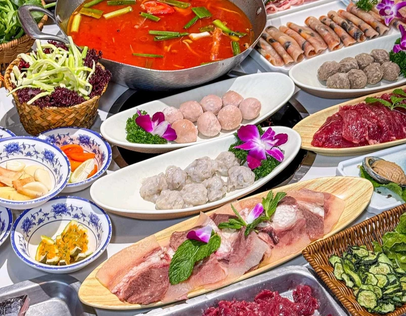 王奋斗贵州酸汤牛肉火锅(合生汇店) - 北京市旅游 1