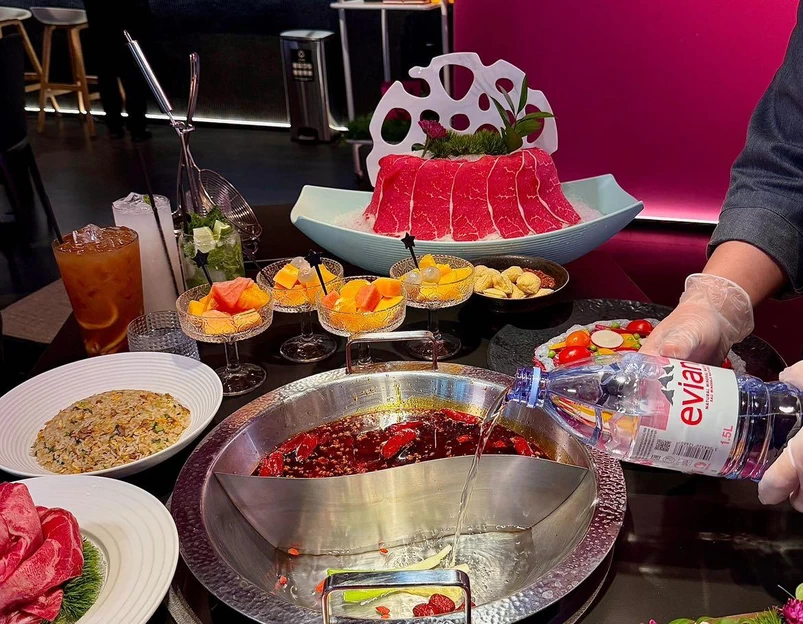 红锦楼火锅(白玉兰广场店) - 上海市旅游 1