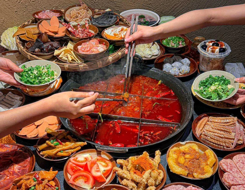 陶婆婆火锅(洪崖洞店) - 重庆市旅游 1