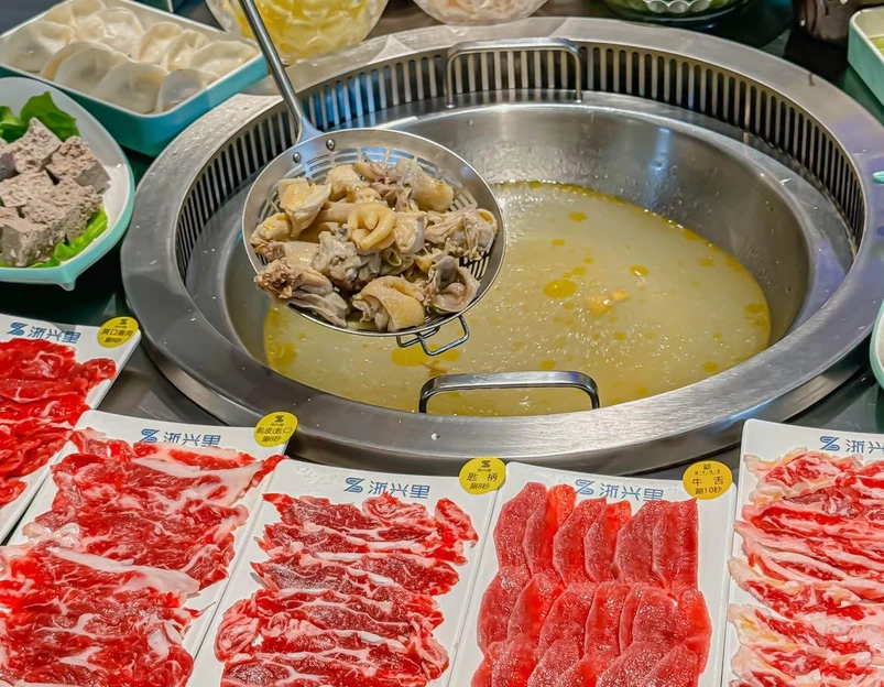 浙兴里潮汕鲜牛肉火锅 - 杭州市旅游 1