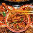 零贰山江景老火锅(洪崖洞180°江景店) - 重庆市旅游 缩略图 1
