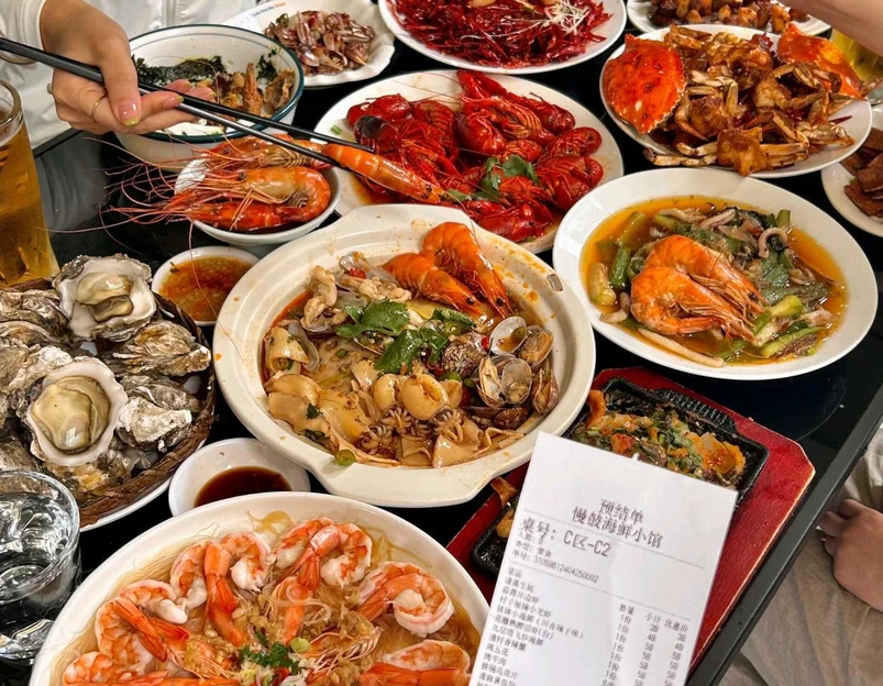 慢鼓海鲜小馆Mangoo Bistro(交子大道店) - 成都市旅游 1