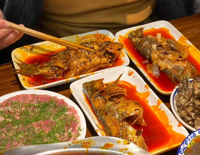 周师兄大刀腰片火锅(解放碑总店) - 重庆市旅游 1