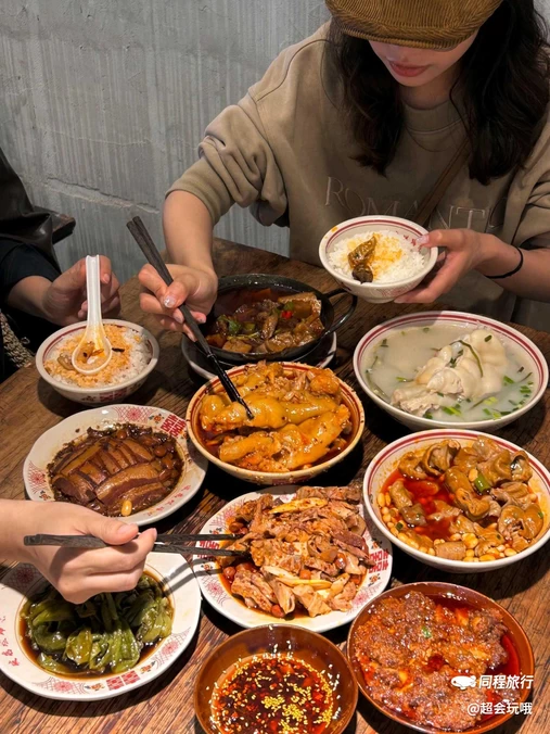 破店肥哈·东北烧烤·音乐·聚会(成都首店) - 成都市旅游