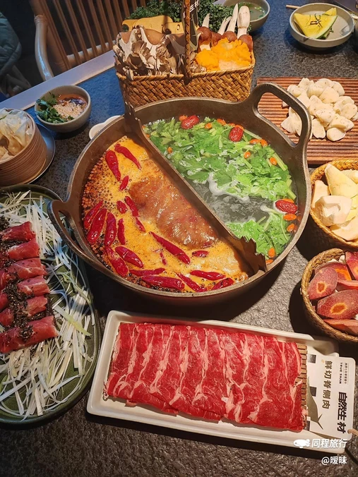 三出山火锅(杭州嘉里中心店) - 杭州市旅游