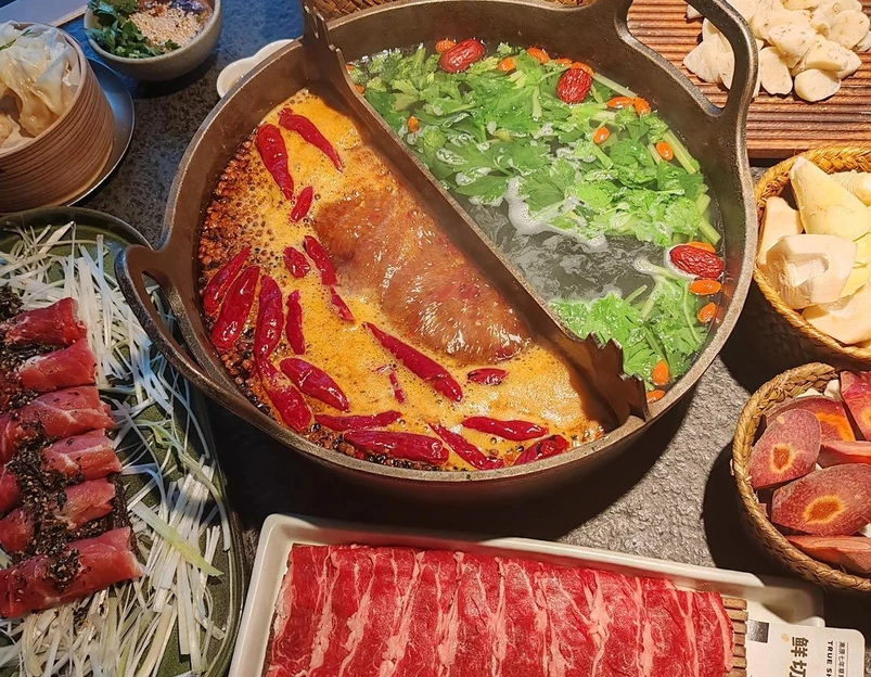 三出山火锅(杭州嘉里中心店) - 杭州市旅游 1