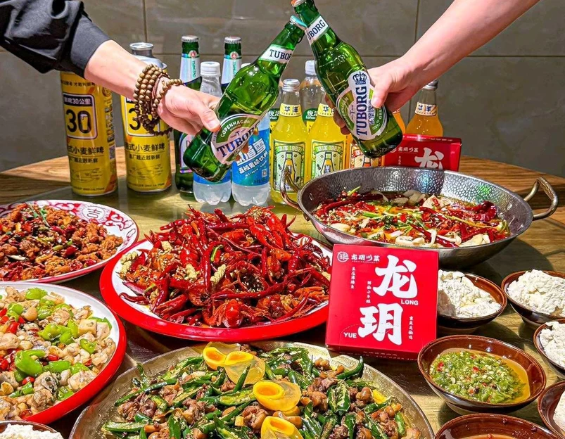 龙玥川菜·豆花饭·小龙虾夜宵(金杨路店) - 上海市旅游 1