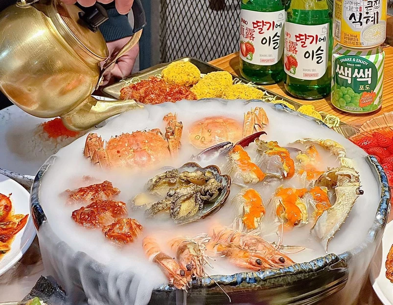 88食堂·烤肉酱蟹(韩国街店) - 上海市旅游 1