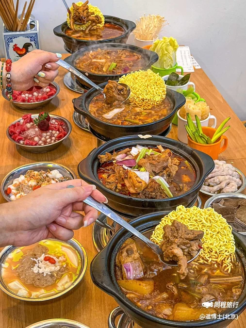 石灰石烧鸡公·鸡煲小火锅(杭州总店) - 杭州市旅游