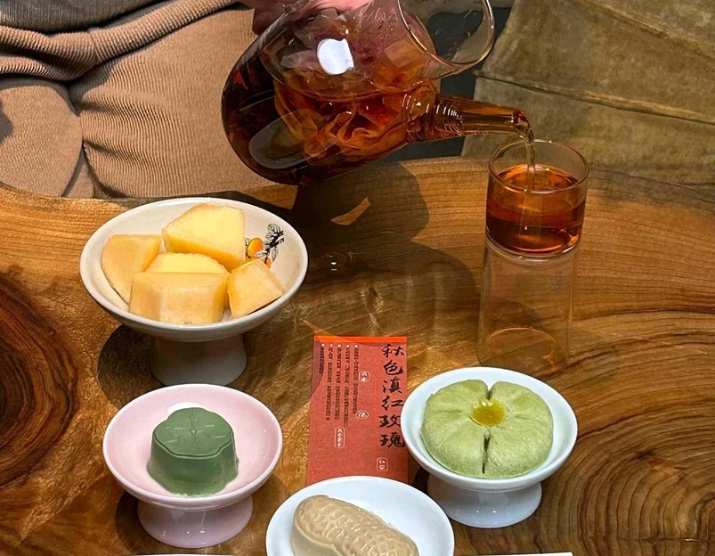 伴壶茶(光华新座店) - 成都市旅游 1