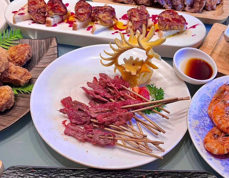 君雀食肆.铁板刺身.放题自助 - 青岛市旅游 1